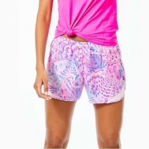 Lilly Pulitzer Ocean Trail shorts, size Large, Raz Berry Sea You Soon print, GUC